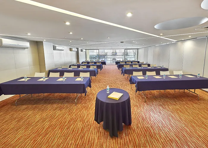 Отель Express By Marriott Ciudad De Alameda Мехико
