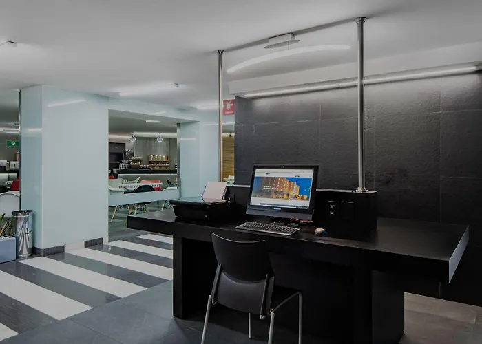 Express By Marriott Ciudad De Alameda
