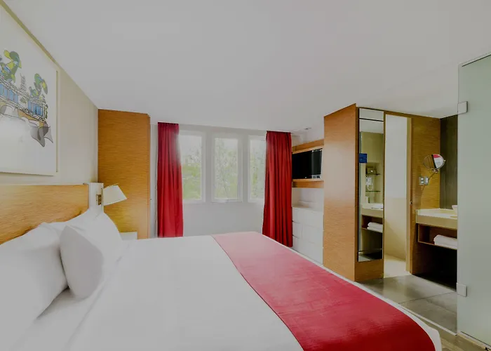 Express By Marriott Ciudad De Alameda