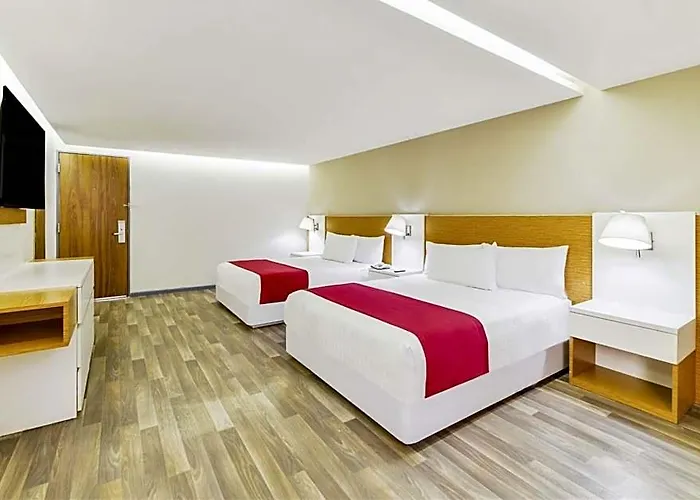 Express By Marriott Ciudad De Alameda Отель 3*