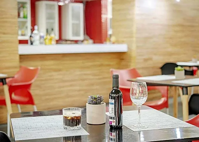 Express Ciudad De Alameda Hotel 3*